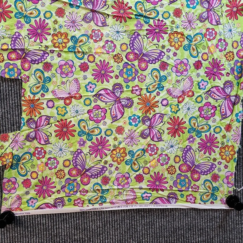 Vintage Butterfly Flower Power Fabric Remnant 35x34 Hippie Floral Cotton‎ Sewing